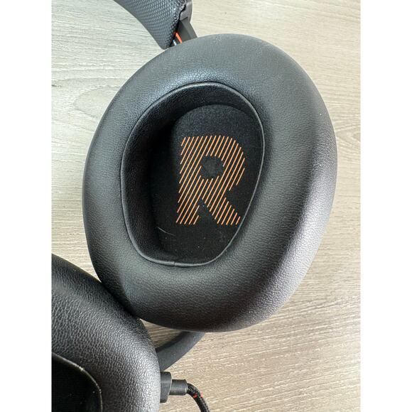 JBL Quantum Gaming Headset Quantum 400 Black Orange- EUC - Picture 5 of 6